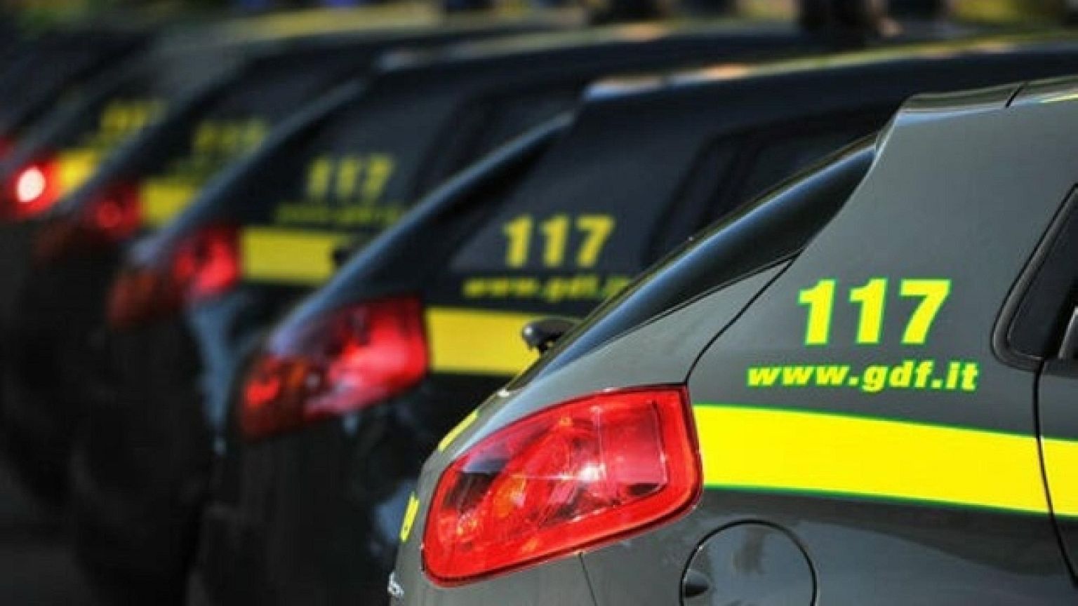 Modena, società abbigliamento per bimbi nel mirino della Finanza