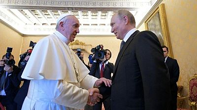 La Iglesia ortodoxa rusa regaña al Papa Francisco tras su comentario de "monaguillo de Putin"