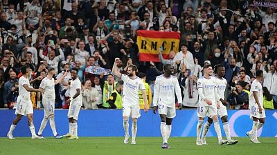 Soccer-Spanish media hail Real Madrid after "Bernabeu's greatest night"