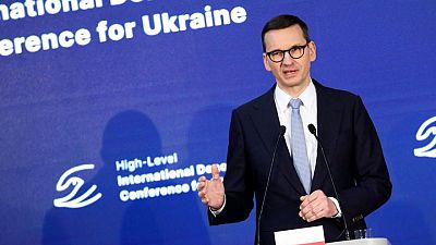 رئيس وزراء بولندا: مؤتمر دولي للمانحين جمع 6.5 مليار دولار لأوكرانيا