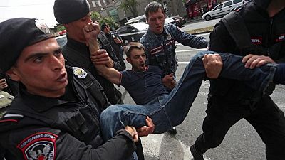 Armenian police detain dozens calling for PM to step down