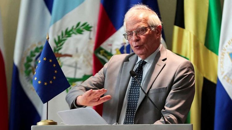 Borrell propone incautar reservas de divisas congeladas de Rusia para reconstruir Ucrania -FT