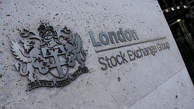 BRITAIN-STOCKS:FTSE 100 hits new peak after upbeat session on Wall Street