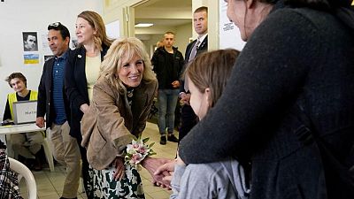 Jill Biden meets Ukraine refugees, volunteers in Slovakia
