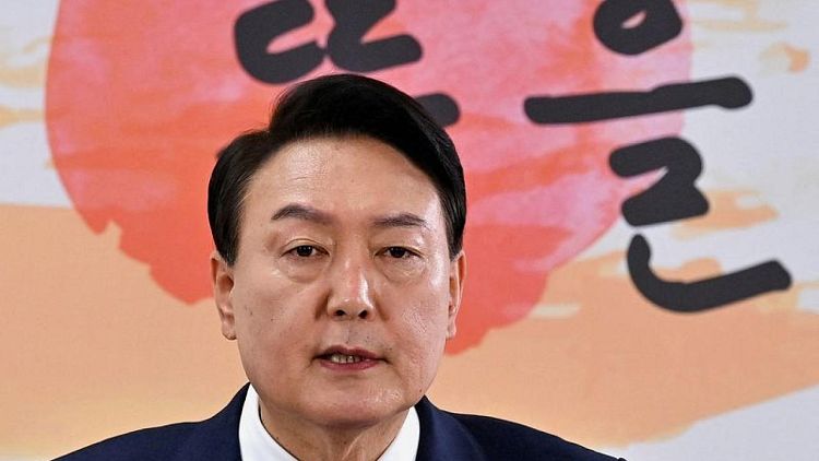 Presidente surcoreano sugiere un "audaz" plan económico si Pionyang abandona las armas nucleares
