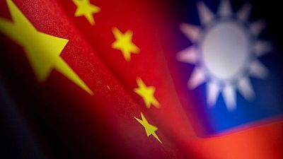 China dice que realizó un ejercicio militar en torno a Taiwán para advertir a EEUU