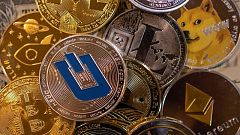 Cryptocurrencies overall have lost nearly $800 billion (€758 billion) in market value in the past month, according to data site CoinMarketCap.