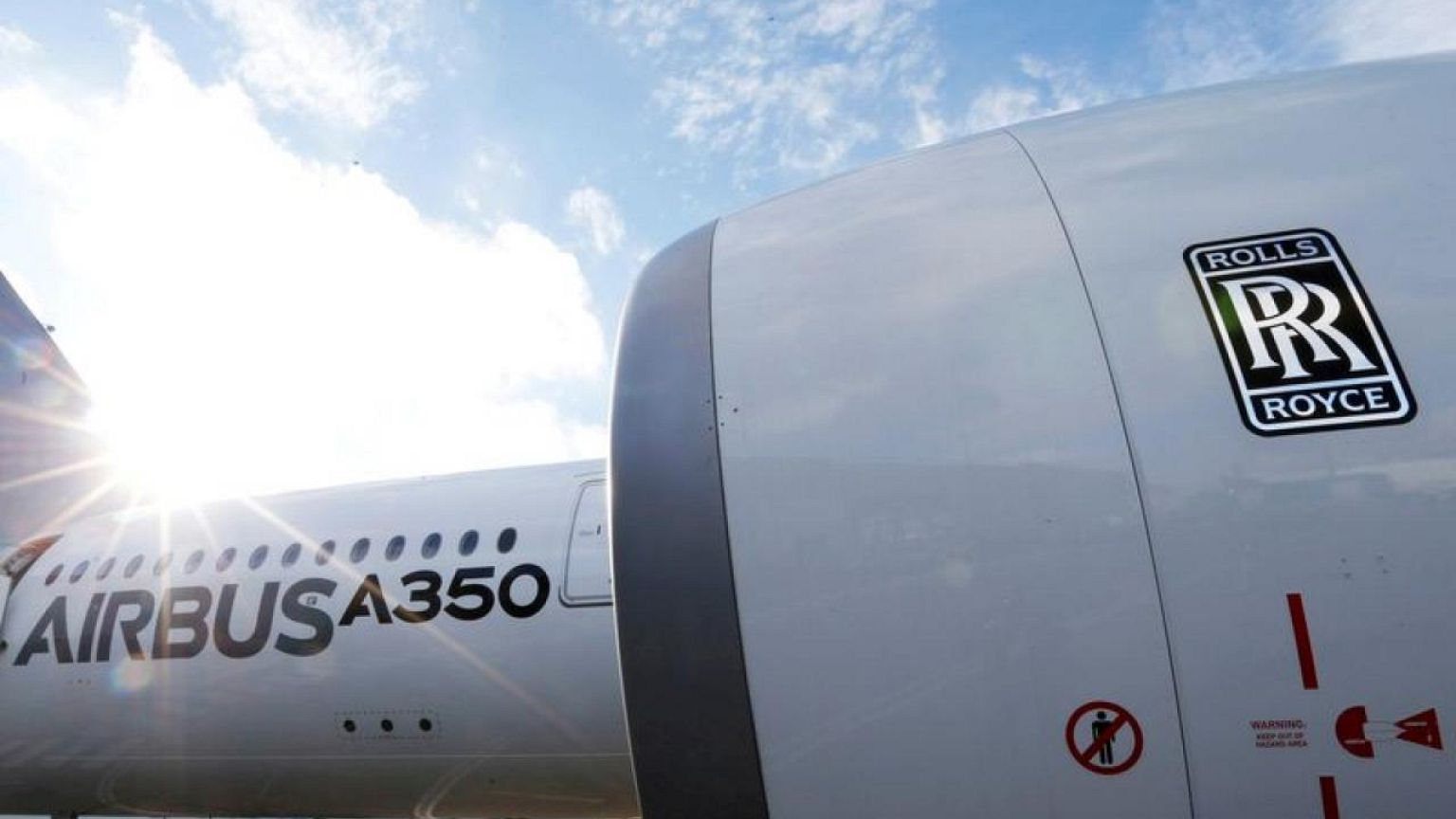 Rolls-Royce consigue un impulso por la vuelta a los vuelos y la demanda de defensa