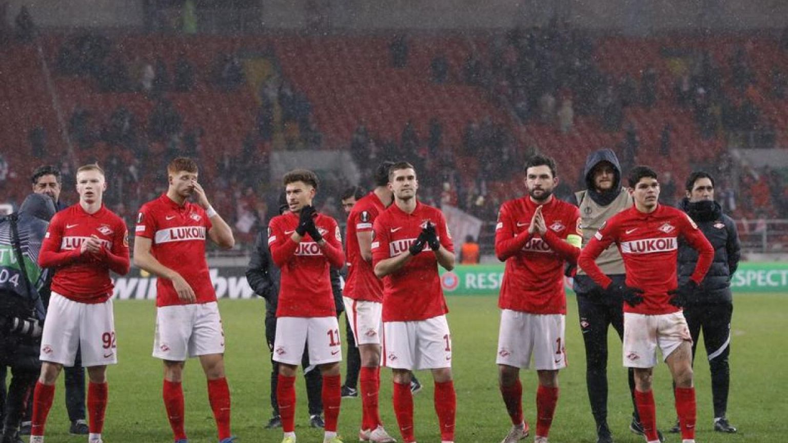 Soccer-Nike ends sponsorship deal with Spartak Moscow