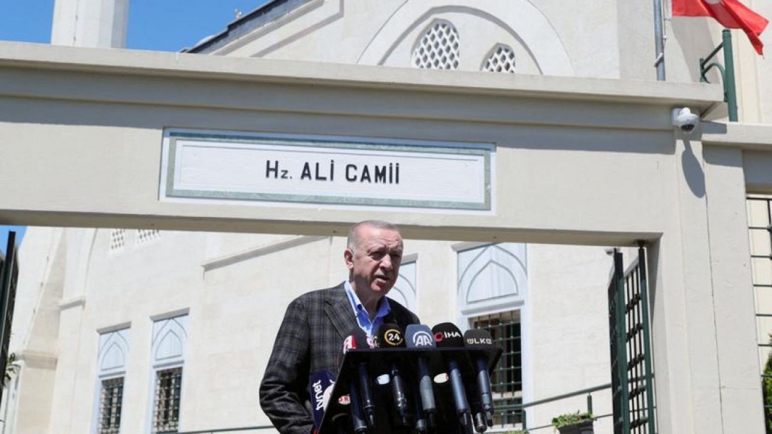 Exclusive-Turkey 'not closing door' to Sweden, Finland NATO entry, Erdogan advisor says