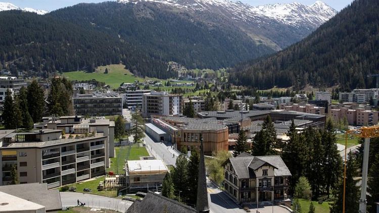 Sin nieve, Davos prepara una nueva cara para la reunión del Foro Económico Mundial