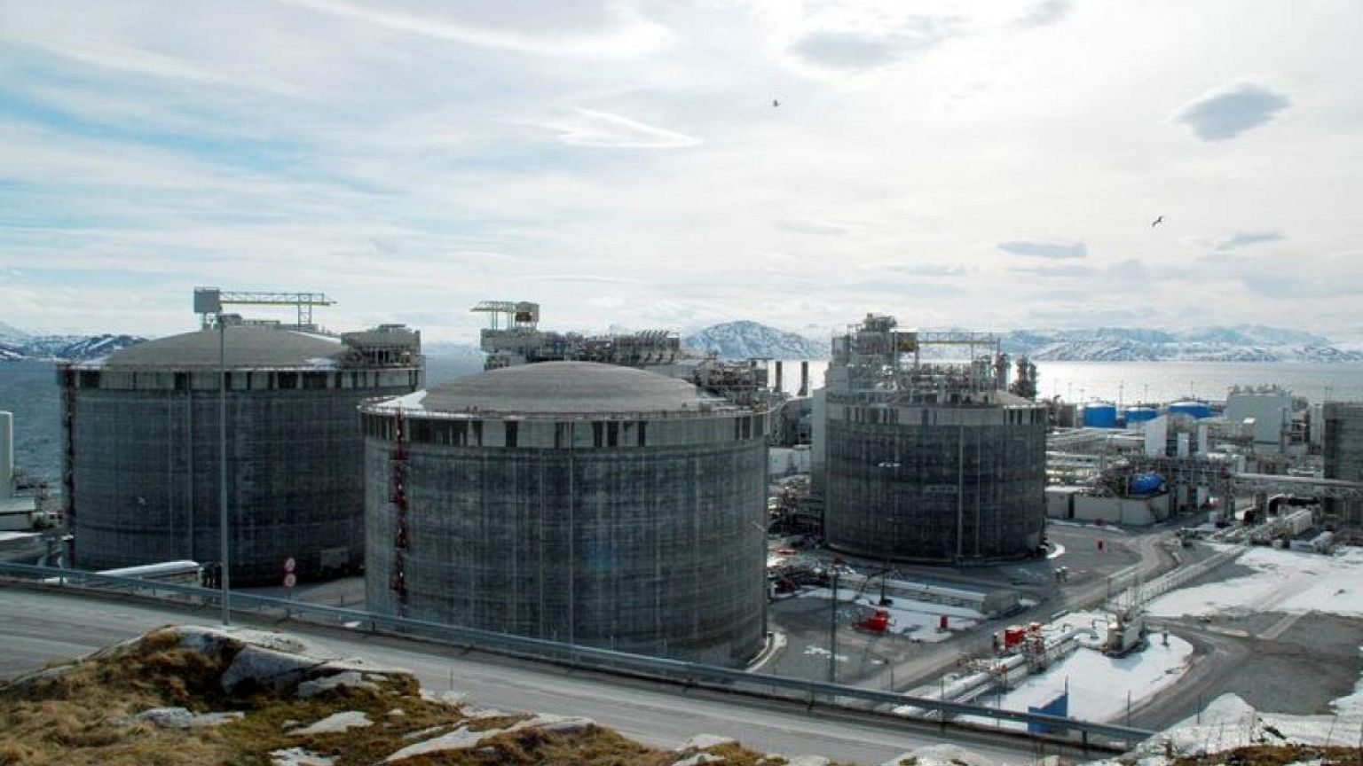 Norway's Hammerfest LNG plant extends outage until May 23