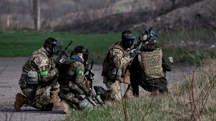 Ucrania dice haber repelido una incursión rusa en la región de Sumy