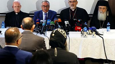كنائس تدين هجوم الشرطة الإسرائيلية على جنازة الصحفية شيرين أبو عاقلة