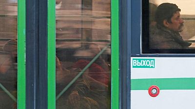 وزارة الدفاع الروسية: نقل مقاتلي آزوفستال إلى المستشفى بعد استسلامهم
