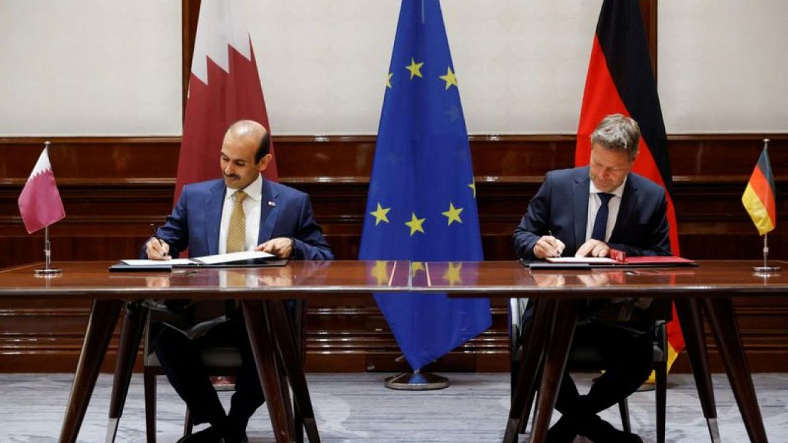 ألمانيا وقطر توقعان إعلانا لتعزيز شراكتهما في مجال الطاقة