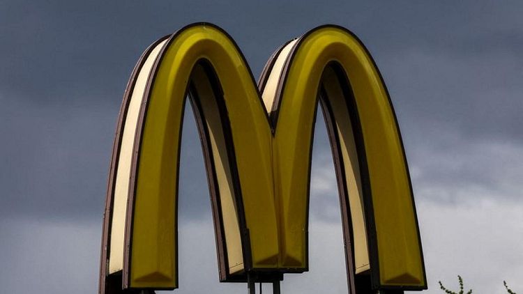 Franquicias de McDonald's en Rusia tendrán la opción de trabajar bajo una nueva marca: TASS