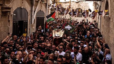 مسؤول فلسطيني: جندي إسرائيلي أطلق الرصاص عمدا على شيرين أبو عاقلة