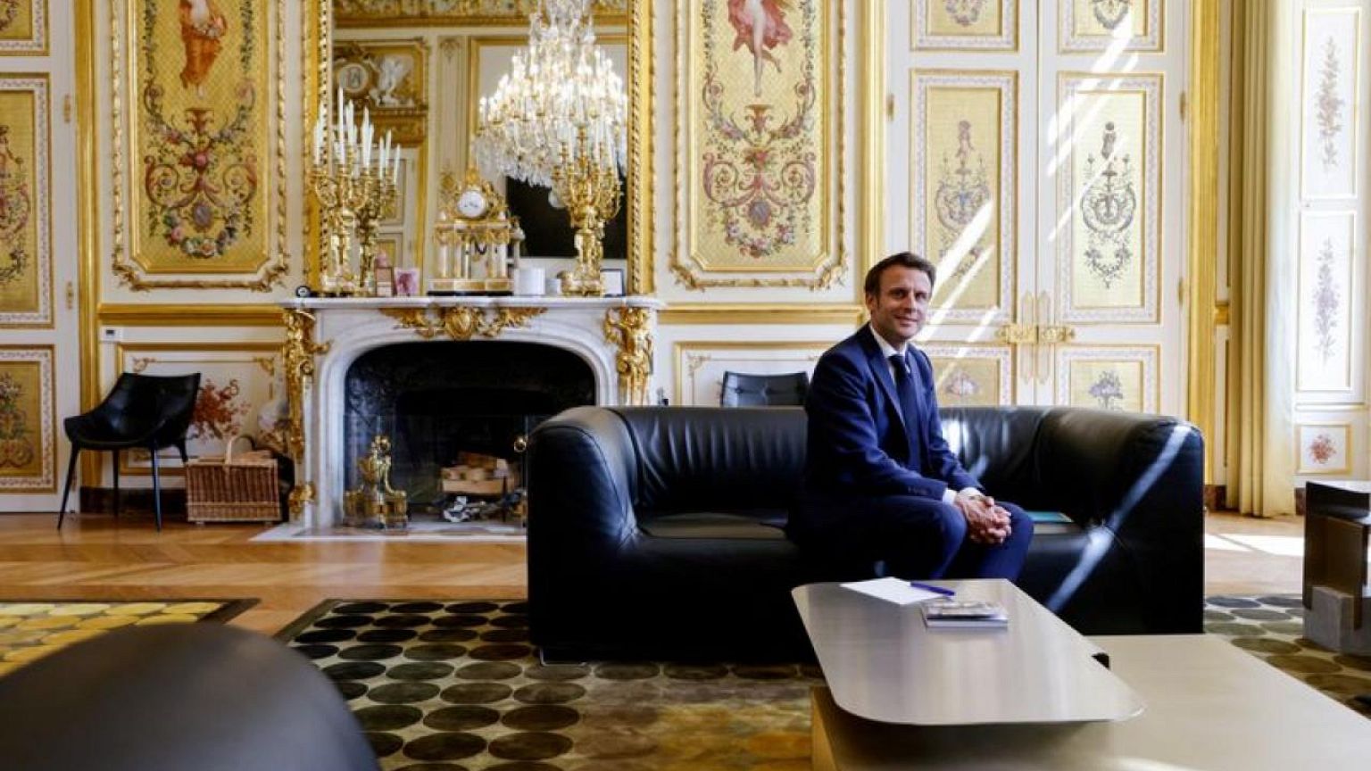 Factbox-Macron's next government: continuity over change