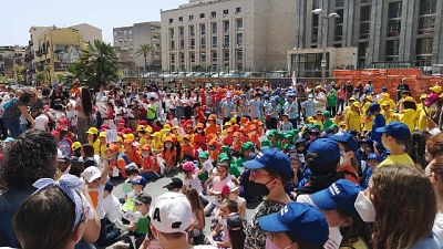 Canzoni, poesie, balli, circa 650 bambini per dire no alla mafia