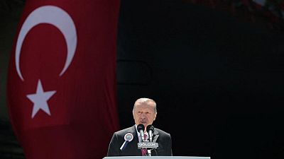 Erdogan dice que no dejará entrar en la OTAN a países que "apoyan el terrorismo": reportes