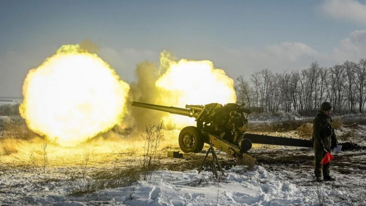 Russian lawmakers vote to scrap upper age limit for military