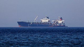 Irán tomará "medidas punitivas" contra Grecia por la incautación de petróleo: agencia noticias Nour