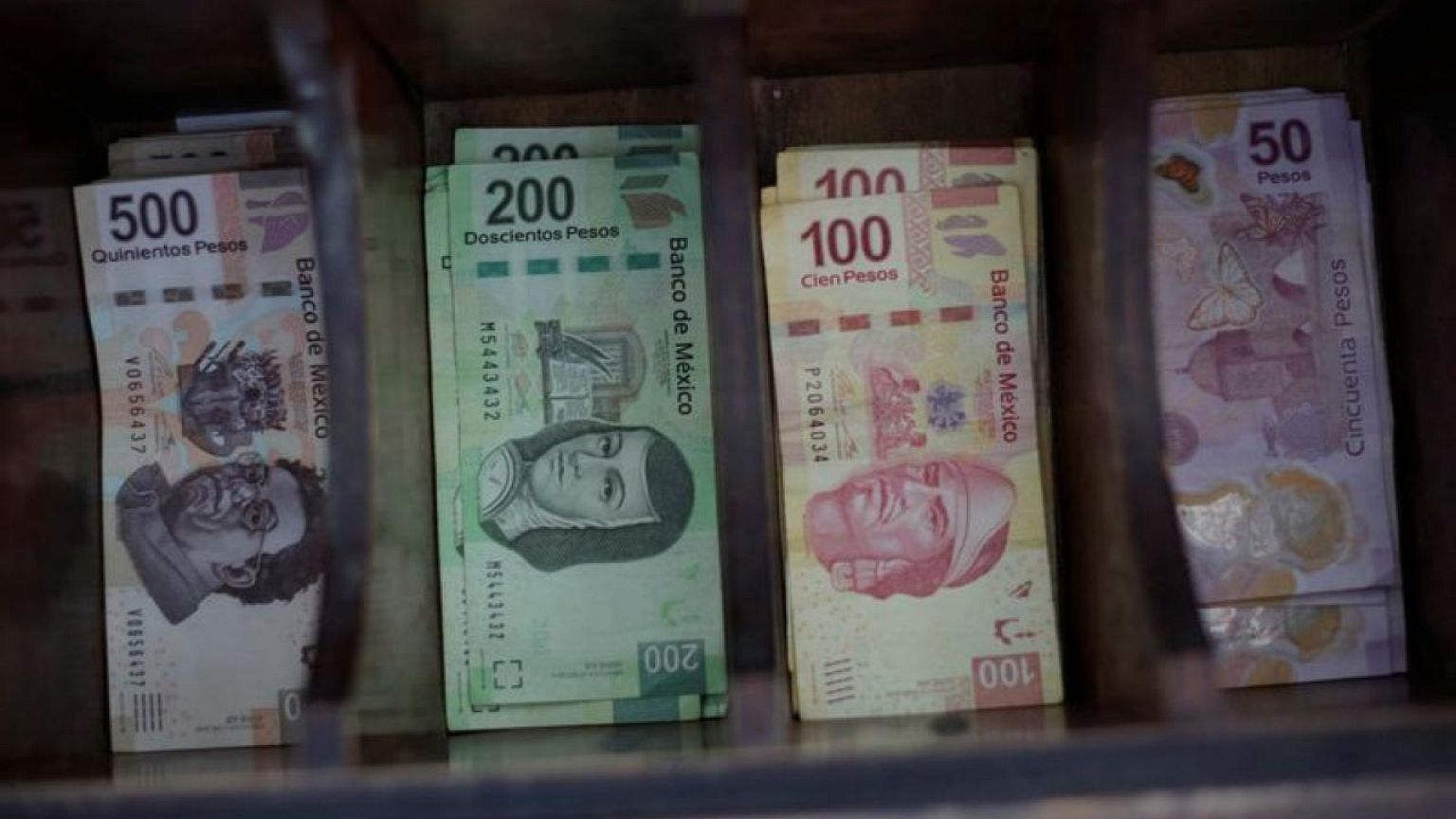 Fintechs fail to make a dent in Mexico as cash remains king