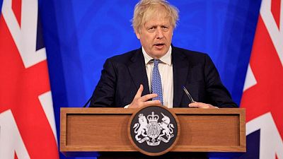El paquete británico de ayudas a la energía no hará aumentar la inflación - Johnson