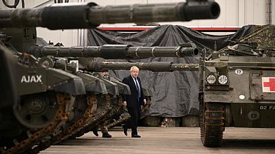 Londres dice que es totalmente legítimo apoyar a Ucrania con tanques y aviones