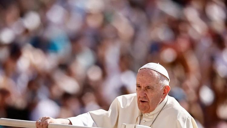 Papa visitará África en julio a pesar de sus problemas de salud