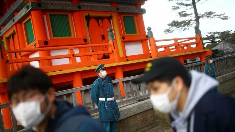 Japón flexibiliza las fronteras para ayudar a la debilitada industria del turismo