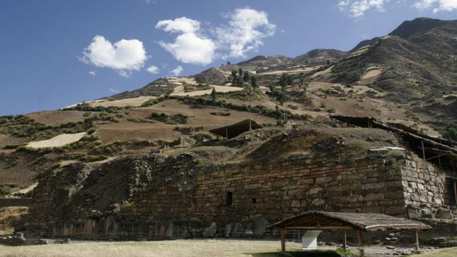 Archaeologists discover passageways in 3,000-year-old Peruvian temple