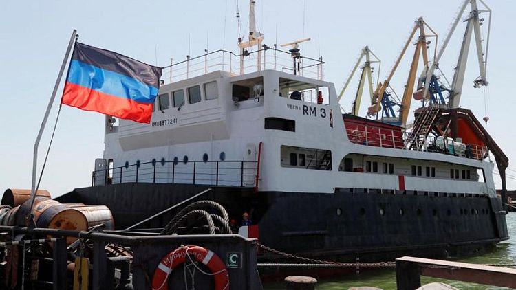Zarpa de Mariúpol el primer barco desde que Rusia capturó la ciudad -líder separatista
