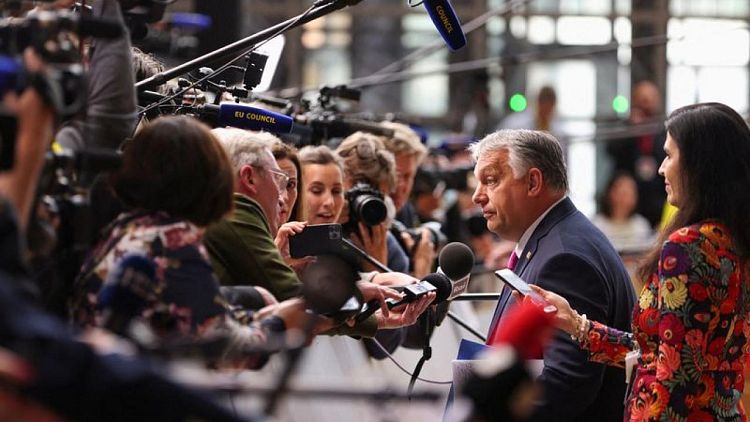 La UE cede a las condiciones húngaras para el veto al petróleo ruso