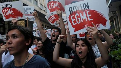 الشرطة التركية تشتبك مع محتجين في ذكرى احتجاجات "جيزي" المناهضة لأردوغان