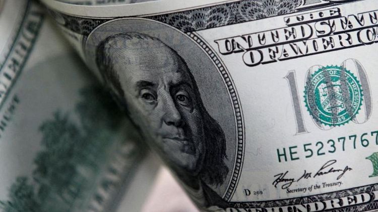 SONDEO-El dólar saldrá indemne de su reciente periodo de debilidad: analistas de divisas