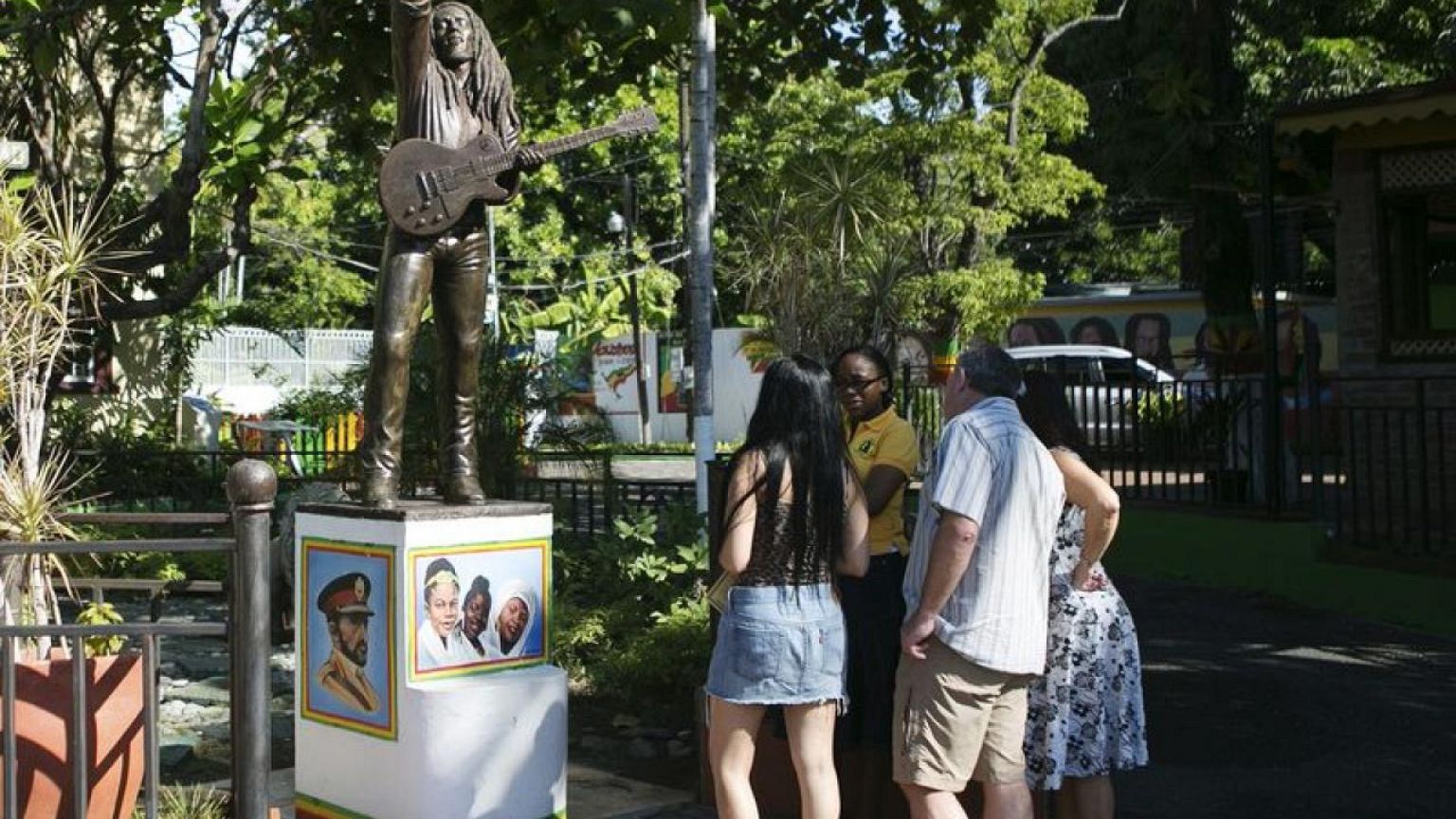 Jamaica legislator calls for reggae legend Bob Marley to be named a national hero