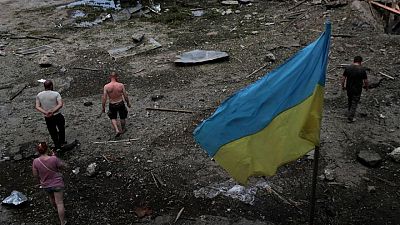 الأوكرانيون صامدون بعد اقتحام روسيا مدينة شرقية في اليوم المئة من الحرب