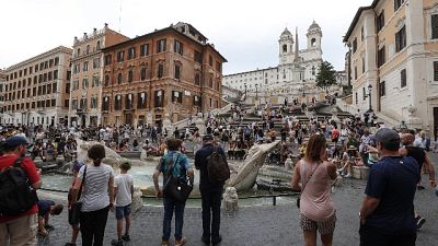 Denuncia per danneggiamento a bene monumentale