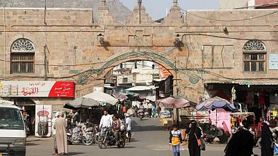 الحوثيون باليمن يعلنون فتح عدة طرق في تعز قبل جولة ثانية من محادثات عمّان