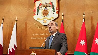 وكالة: وزير الخارجية الأردني يقول الربط الكهربائي مع بغداد سيبدأ العام المقبل