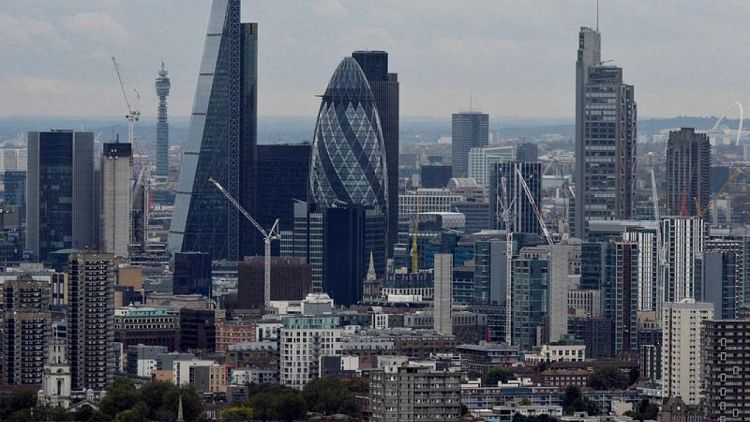 Las empresas británicas sufren la presión de la creciente inflación -PMI
