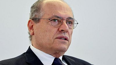نائب رئيس وزراء لبنان: على البنوك أن "تبدأ أولا" في تحمل الخسائر