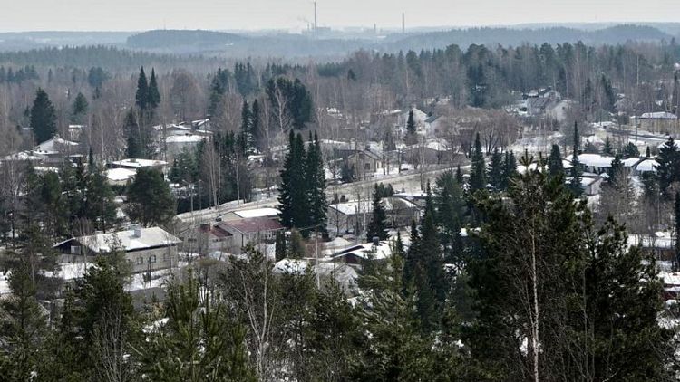 Finland plans to build barriers on its border with Russia