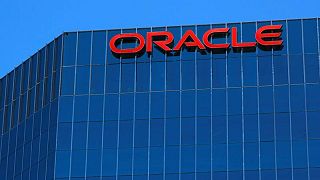 Oracle beats quarterly revenue estimates