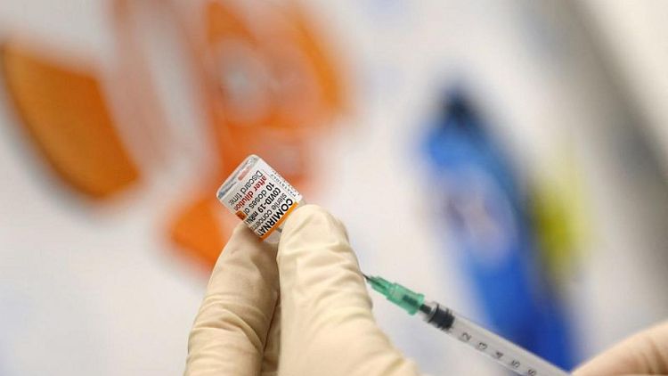 El regulador de la UE revisa la vacuna de Pfizer-BioNTech contra variante de COVID-19