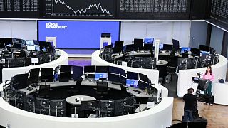 الأسهم الأوروبية تواصل الهبوط لسادس جلسة على التوالي