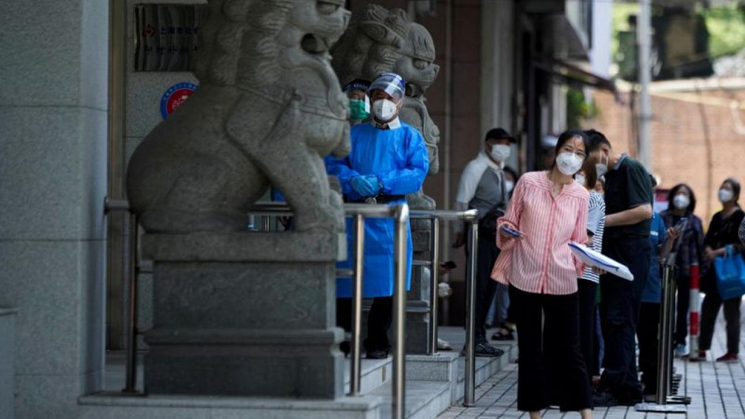China bank protest stopped by health codes turning red, depositors say