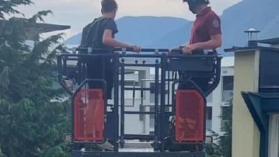 Bloccato portone di casa, intervengono vigili del fuoco Bolzano